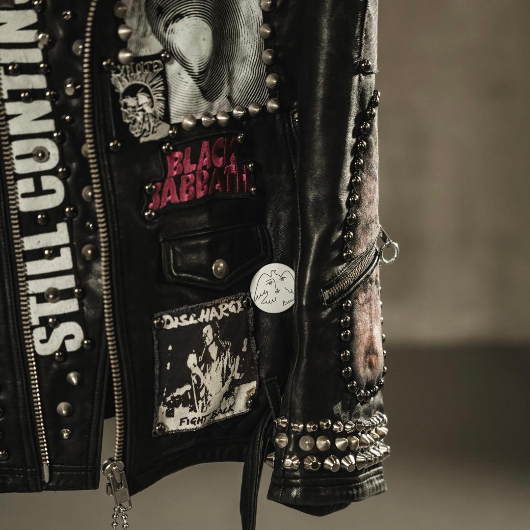 迫力 鋲ジャン 激レア 一点物 スタッズライダース 幻 - メルカリ