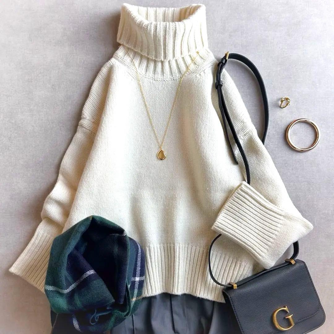 美品▲GALERIE VIE//ファインウールタートルネックプルオーバーニット ファインウール タートルネックプルオーバー（ニット/セーター