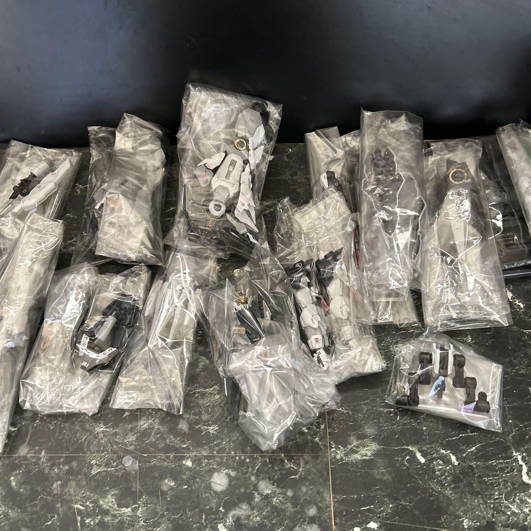 中華プラモ1/100神諭オラクル　プラモデル完成品