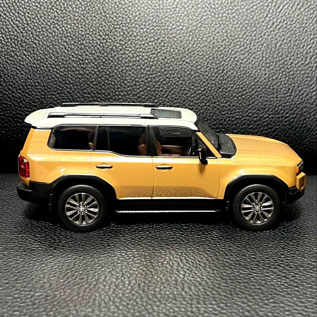 美品】ランクル 250 角目 サンド ツートン カラーサンプル 1/30 - メルカリ