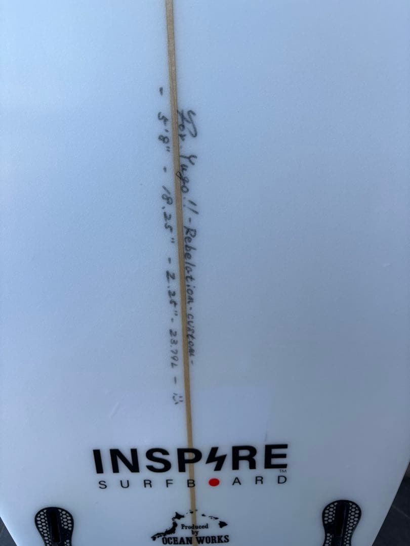 インスパイアサーフボード レブレイション 5'8 - サーフィン・ボディ
