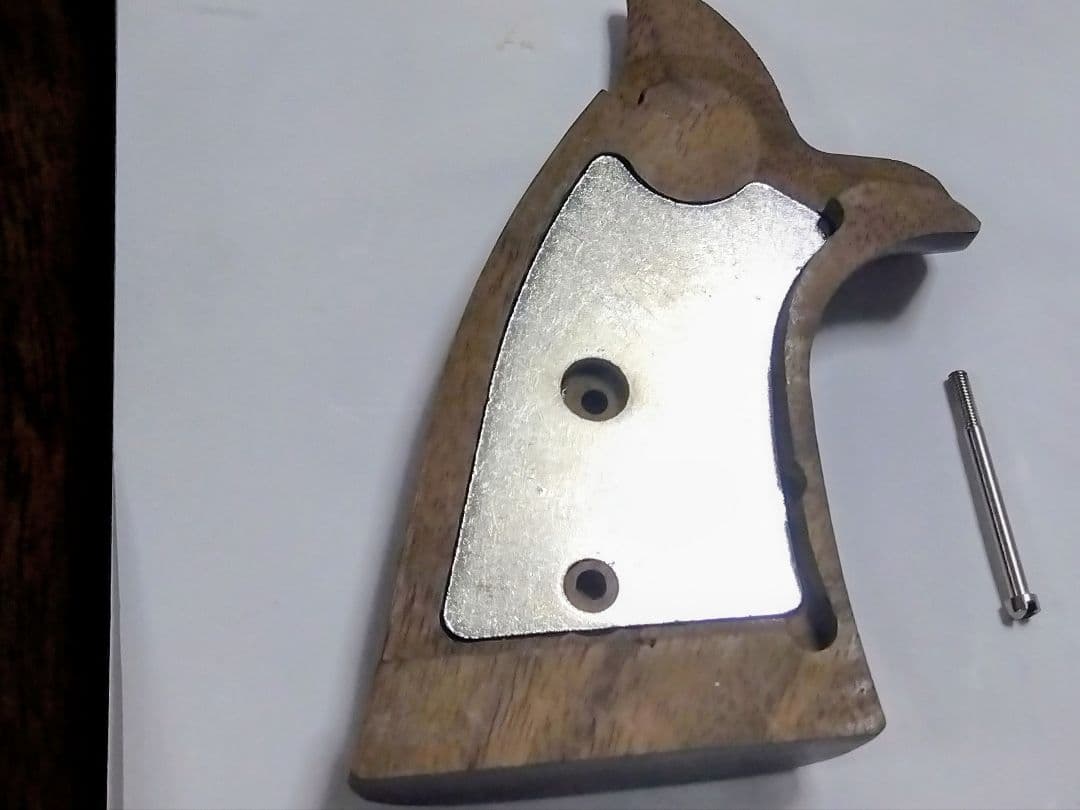 タナカワークス製 S&W Kフレーム木製グリップ （ウエイト付き）スクエアパット