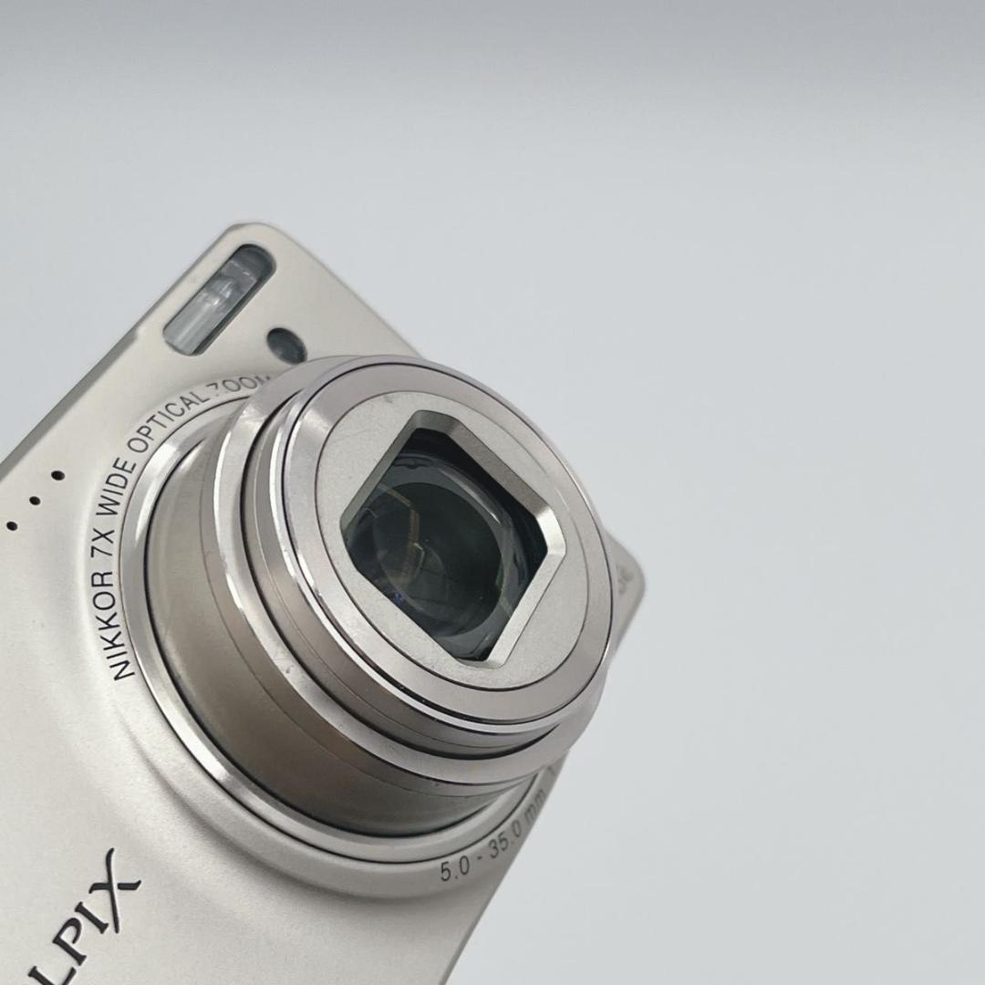 ジャンク Nikon COOLPIX S6000 シルバー 7倍光学ズーム - メルカリ