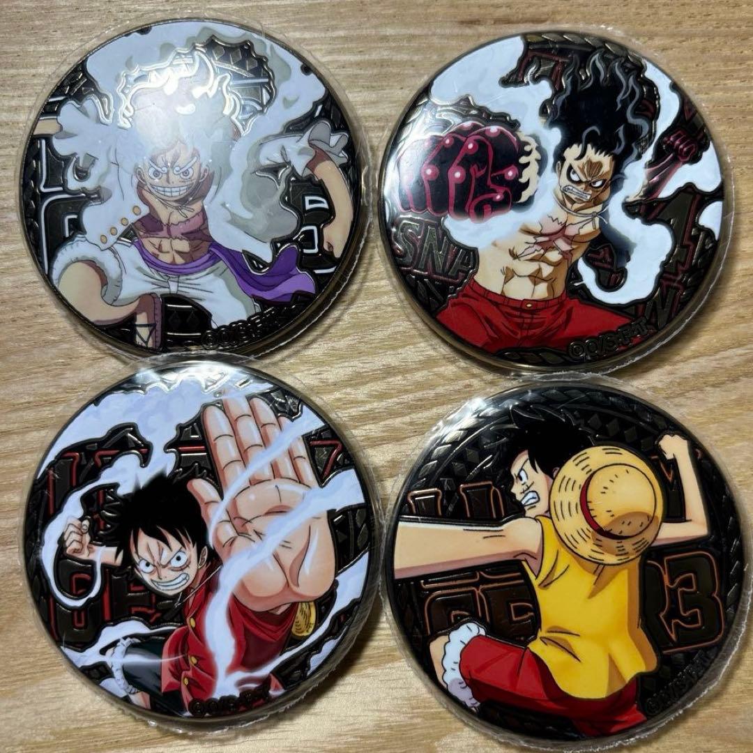 ワンピース】2024ライバルズ メタル缶バッジ ルフィ7種セット - メルカリ