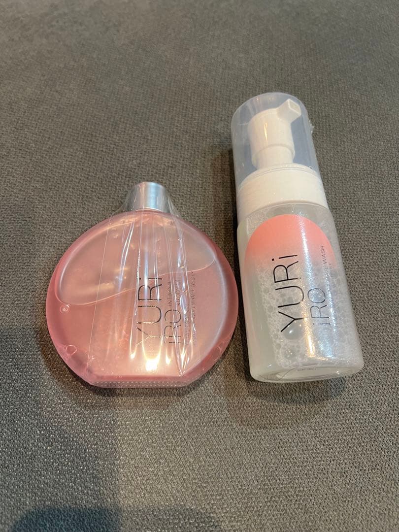 YURI PRO ボディオイル ピンク&インティメイトウォッシュ ホワイト