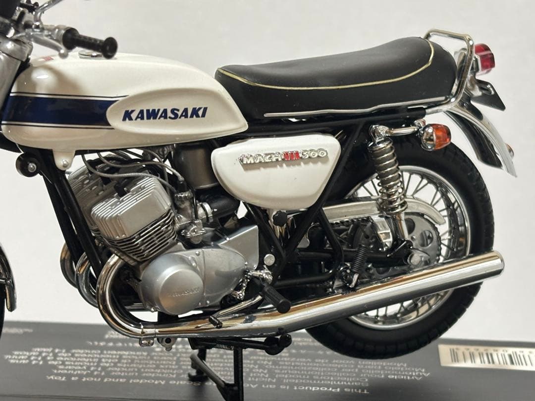 ミニチャンプス　1/12 Kawasaki H1 Mach III 青/白