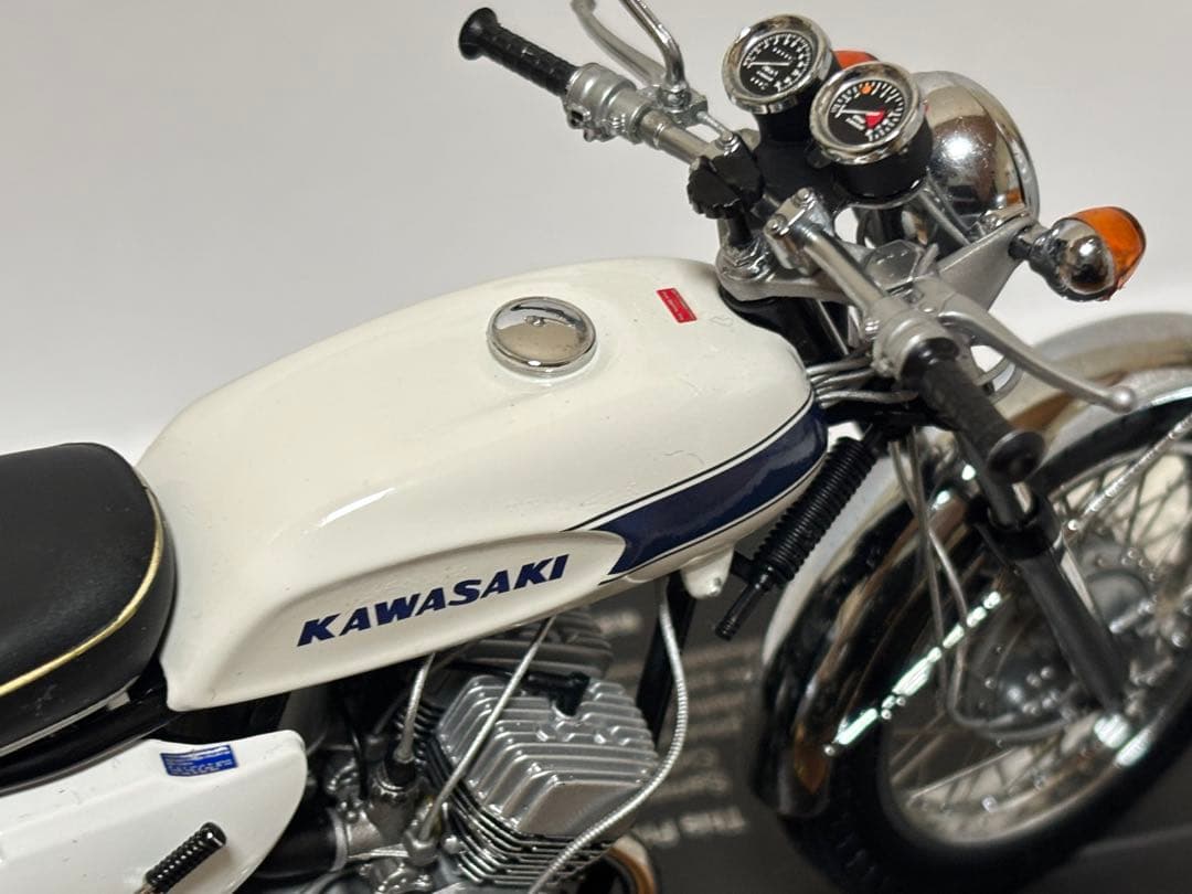 ミニチャンプス　1/12 Kawasaki H1 Mach III 青/白