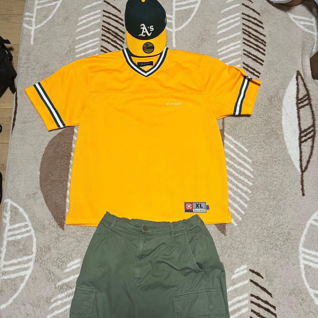 Yellow Bucks 着用 コーデ売りMLVINCE フットボールシャツ - メルカリ