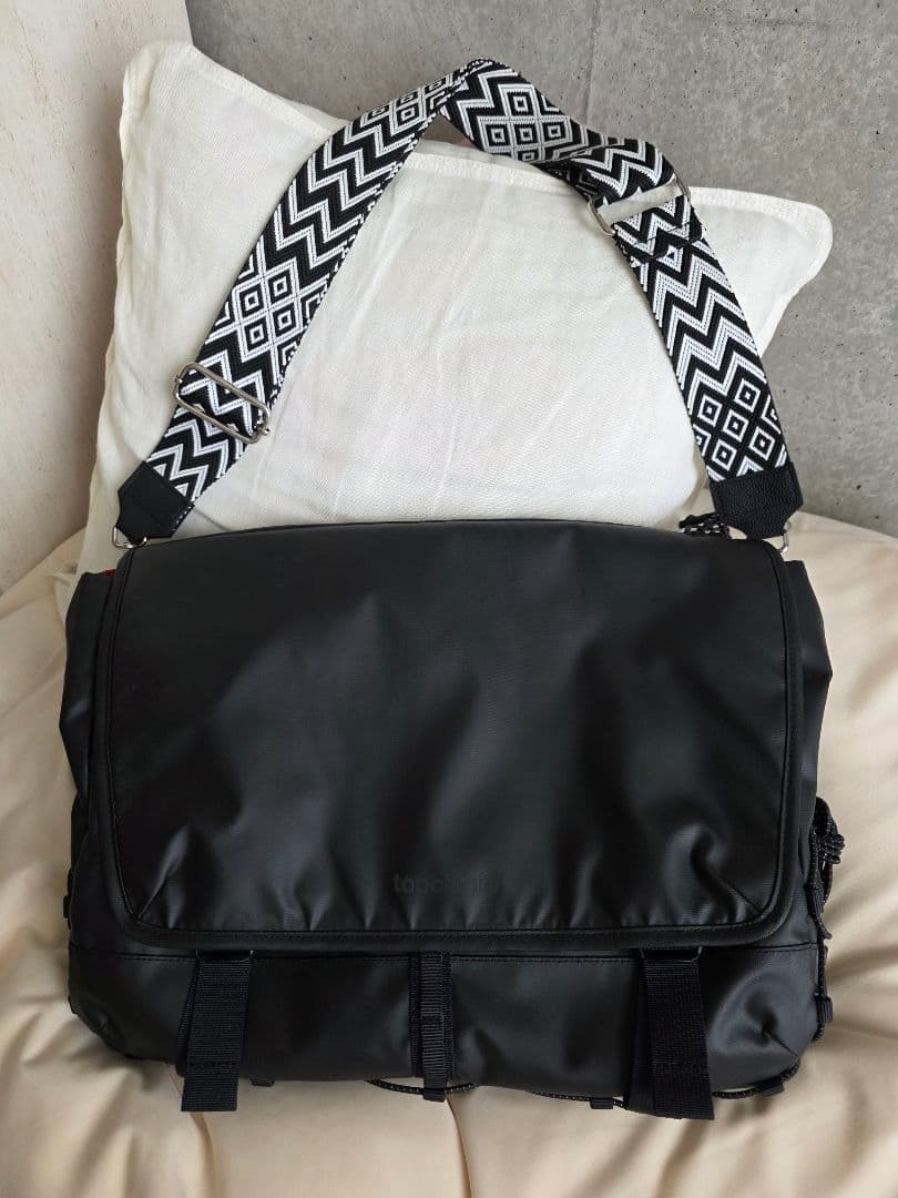 Topologie メッセンジャーサコッシュラージバッグ - メルカリ