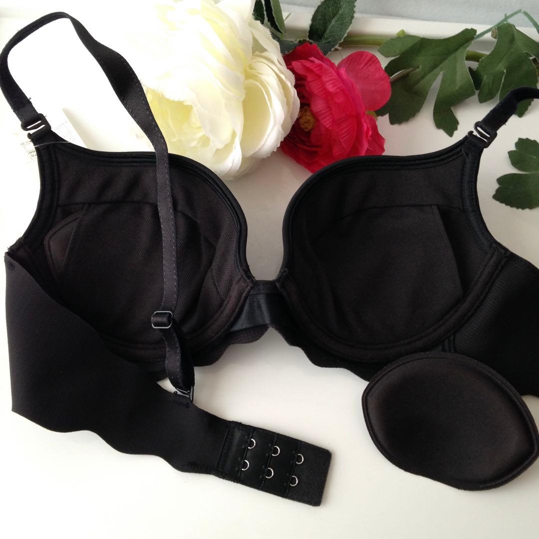 ワコール Tシャツブラのナミナミブラ 3／4カップブラ B75 ブラック