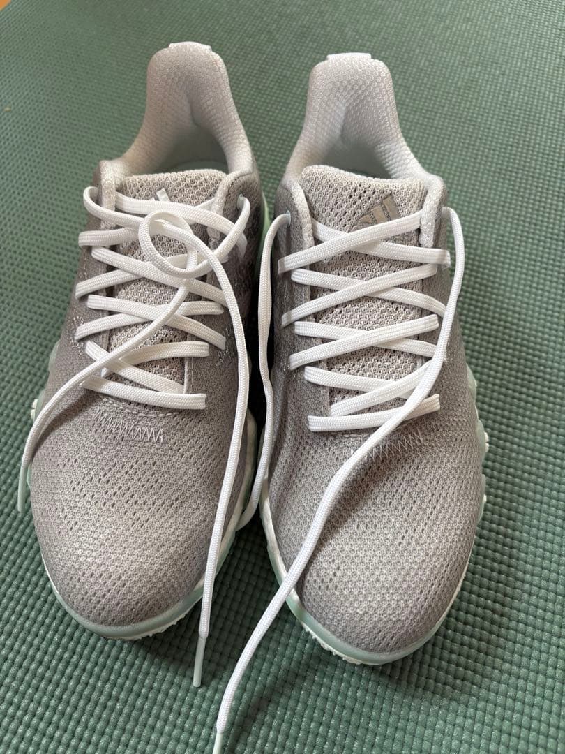 【着用1回美品】レディース ゴルフシューズ コードカオス22 24.0cm