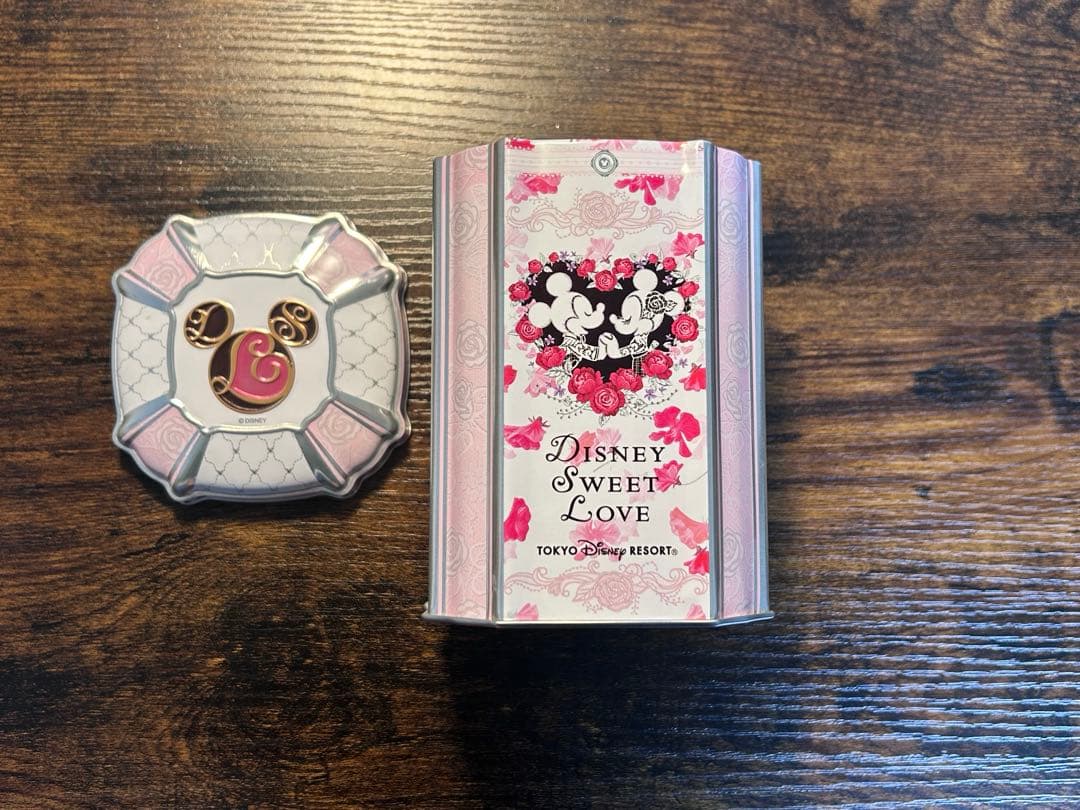 東京ディズニーリゾート バレンタイン お菓子缶 中身なし　他