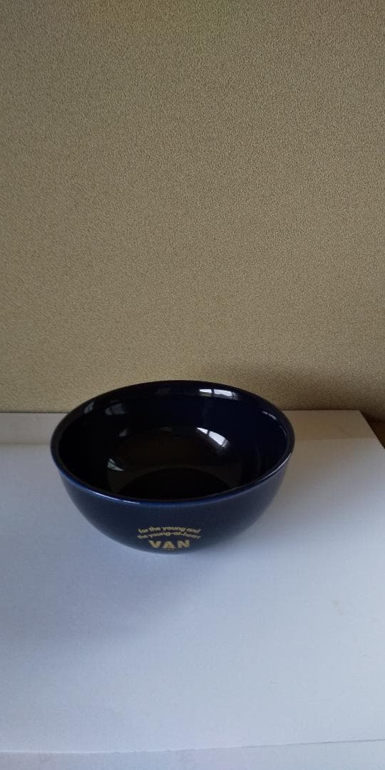 VANノベルティ・テ―ブルウェアセット