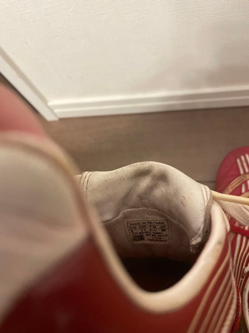 アディダス サッカースパイク プレデターアブソリュート 赤 26.0cm レア