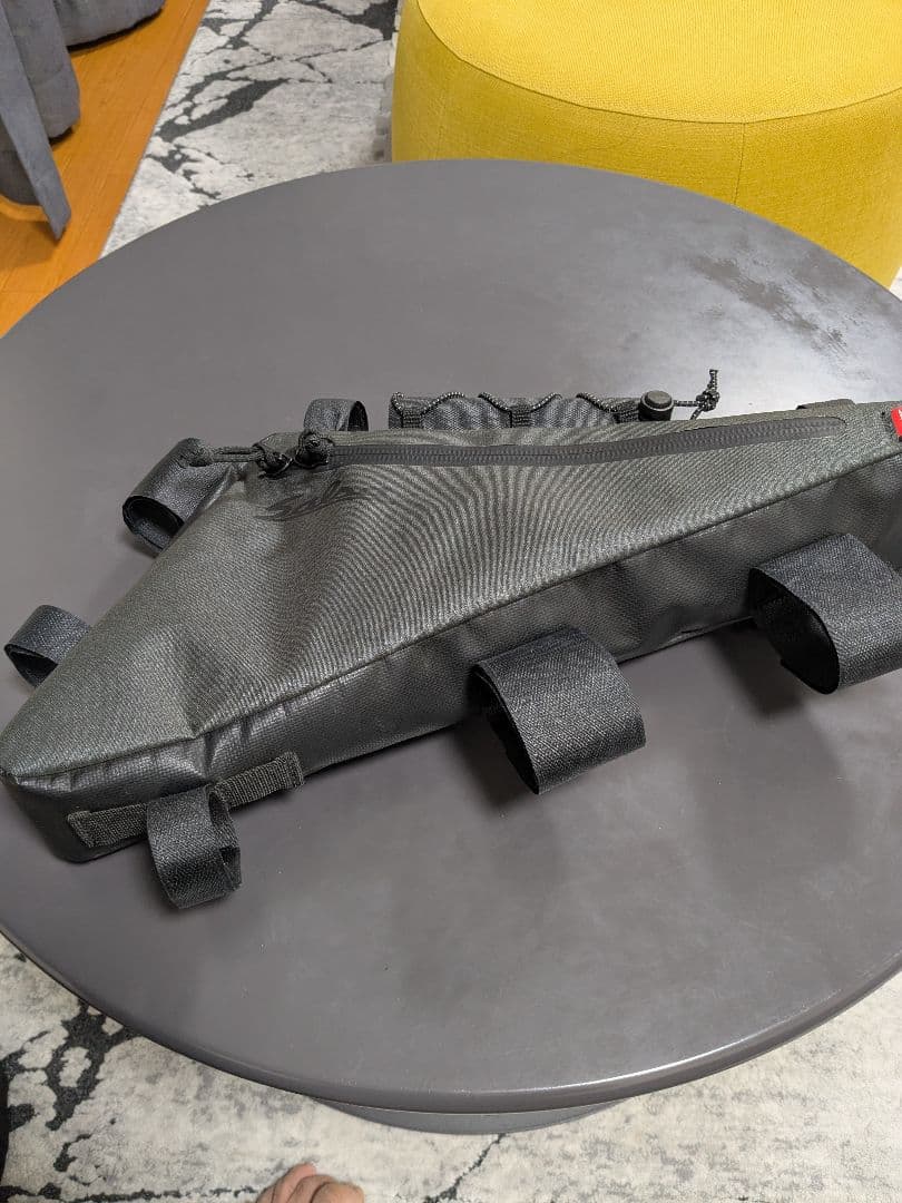 Salsa Fargoフレームバッグ Salsa Fargoフレームバッグ