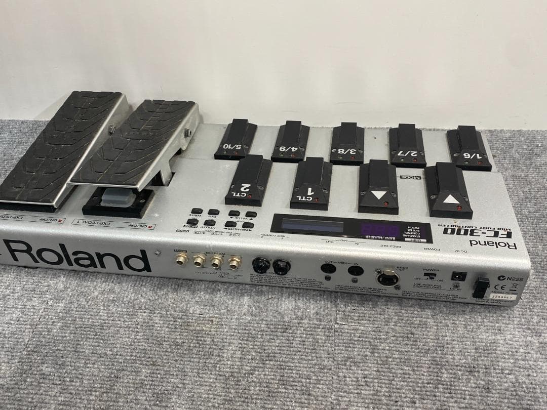 Roland FC-300 フットコントローラー