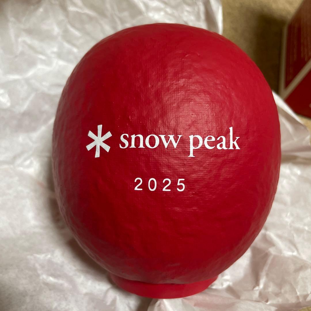スノーピーク 雪峰だるま（中）赤 ステッカー付き - メルカリ