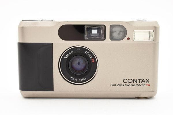 H*H様 ■ 美品 ■ コンタックス CONTAX T2 ≪液晶OK≫ CONTAX T2｜撮りたい瞬間を逃さず、一台で何でも撮れるカメラだった