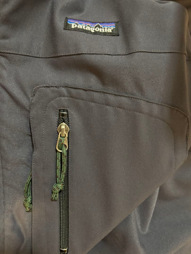 極美品】カナダ製 Patagonia hydroshed jacket XL - メルカリ