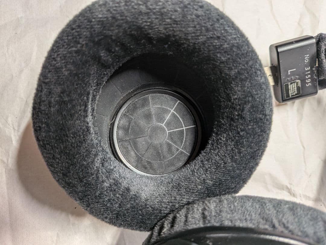 ジャンク】beyerdynamic T1 2nd (左側不動 ) - メルカリ