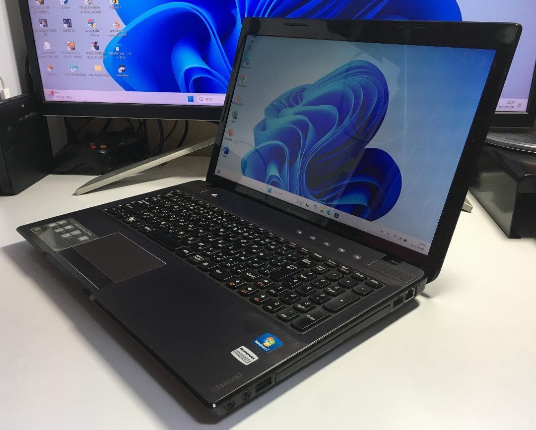 Lenovo IdeaPad Z575 Windows11/ Windows7 - メルカリ