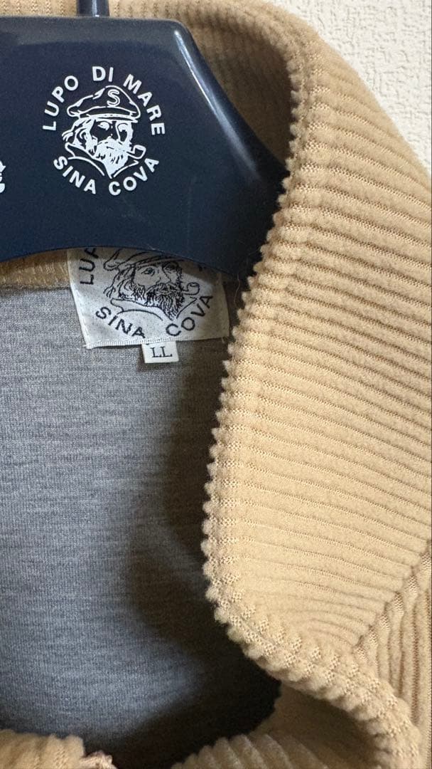 シナコバ 春に向けて ベージュ ジップアップジャケット 新品タグ付き