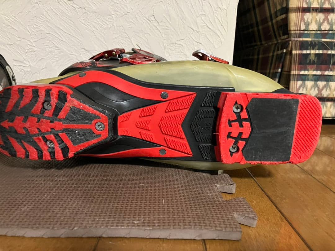 SALOMON　サロモン スキーブーツ 28〜28.5cm 幅広 WALKモード