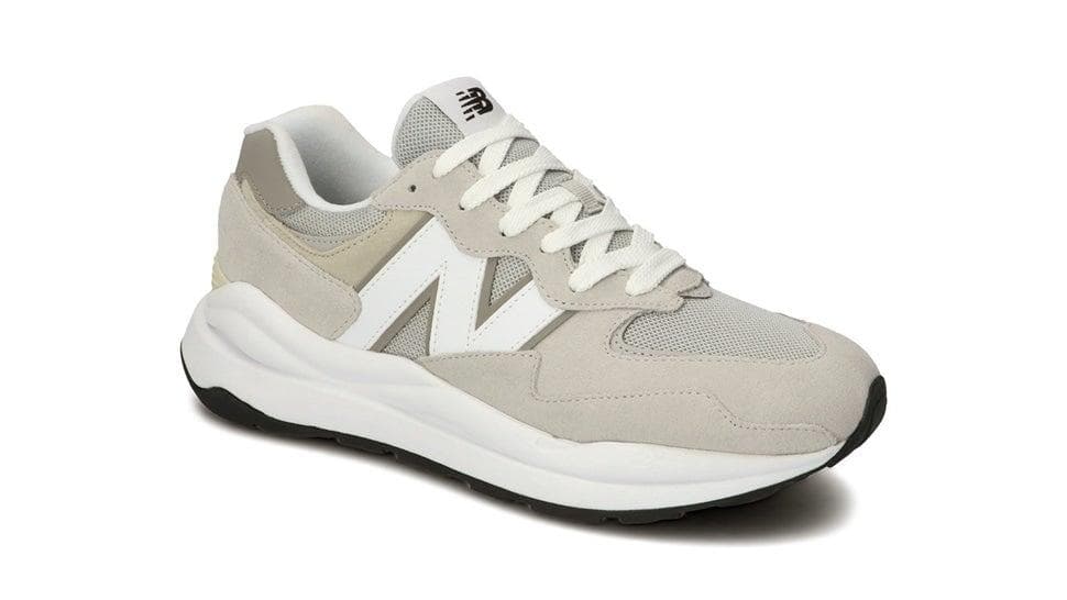 【新品未使用】ニューバランス スニーカー M5740 グレー 26.0cm