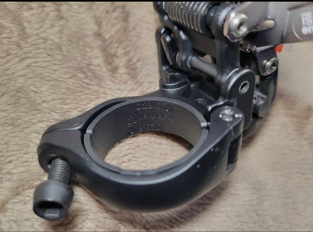 Shimano FD-R9100 バンド式 28.6/31.8mm 未使用品 - メルカリ