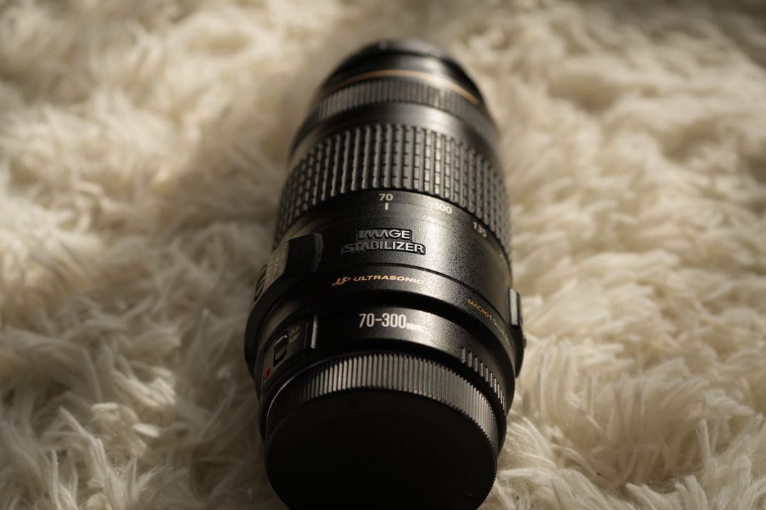 【値引き可能】Canon EF 70-300mm f/4-5.6 IS USM