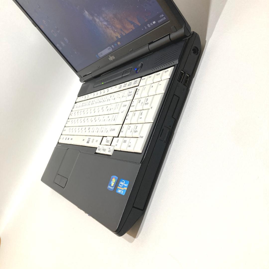 初心者✨快速・大画面・DVD・大容量✨黒✨すぐ使えるノートパソコン◇D484-3