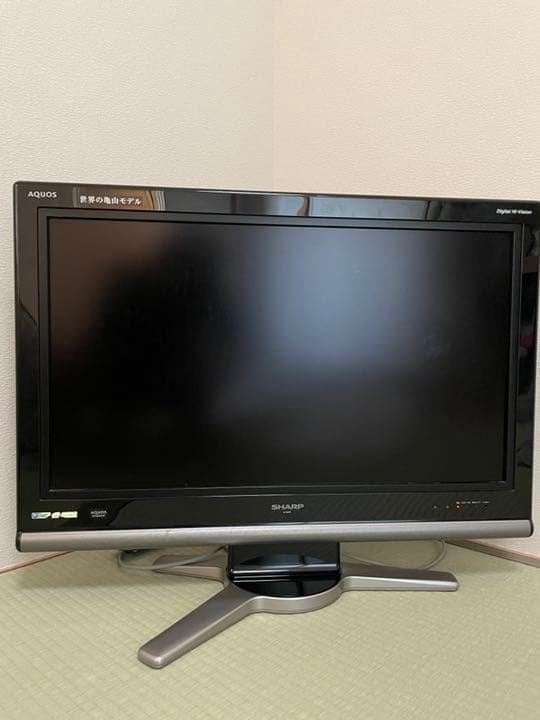 SHARP AQUOS D D10 LC-32D10-R - メルカリ