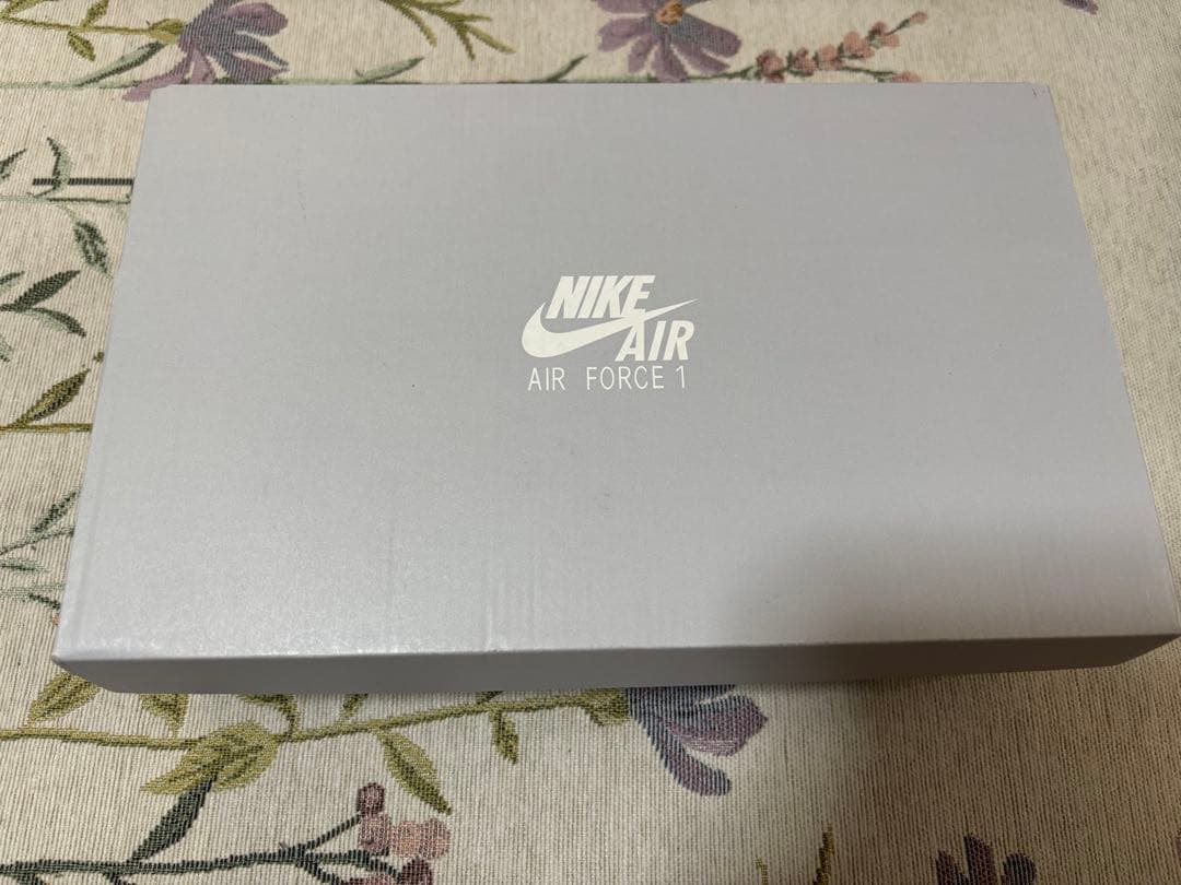 新同品 ナイキエアフォース1 ‘07 黒 25.5cm CW2288-001