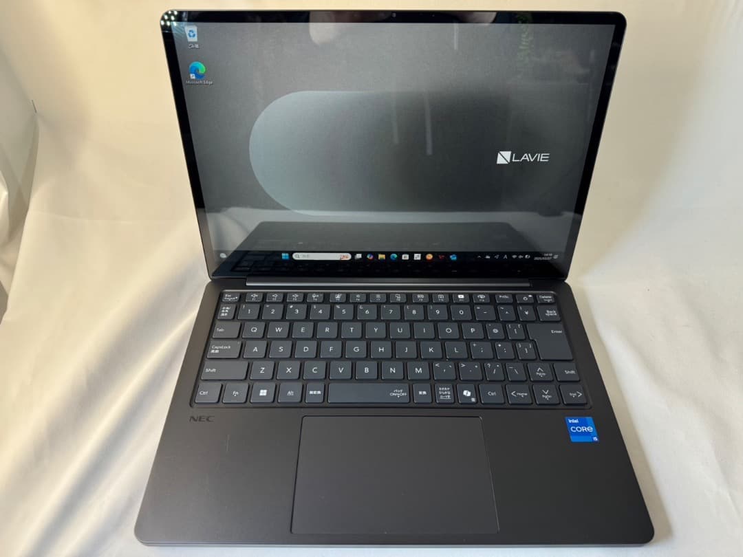 Windowsノート本体 NEC LAVIE SOL S1355/JAB Corei5 16GB ノートパソコン LAVIE SOL ムーンブラック PC-S1355JAB(S1355/JAB