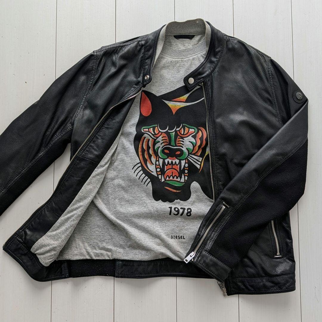 【希少】DIESEL パンチングレーザージャケット 羊革 M 黒 虎裏地 超希少】DIESEL☆シープスキン パンチングレザージャケット M 黒 虎