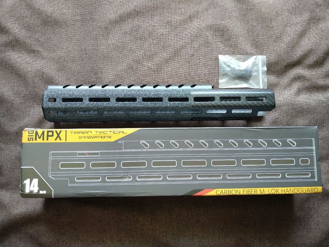 オ*ァ様 FCW Lancerタイプ MPX カーボン ハンドガード 14インチ オ*ァ様 FCW Lancerタイプ MPX カーボン ハンドガード 14インチ - メルカリ