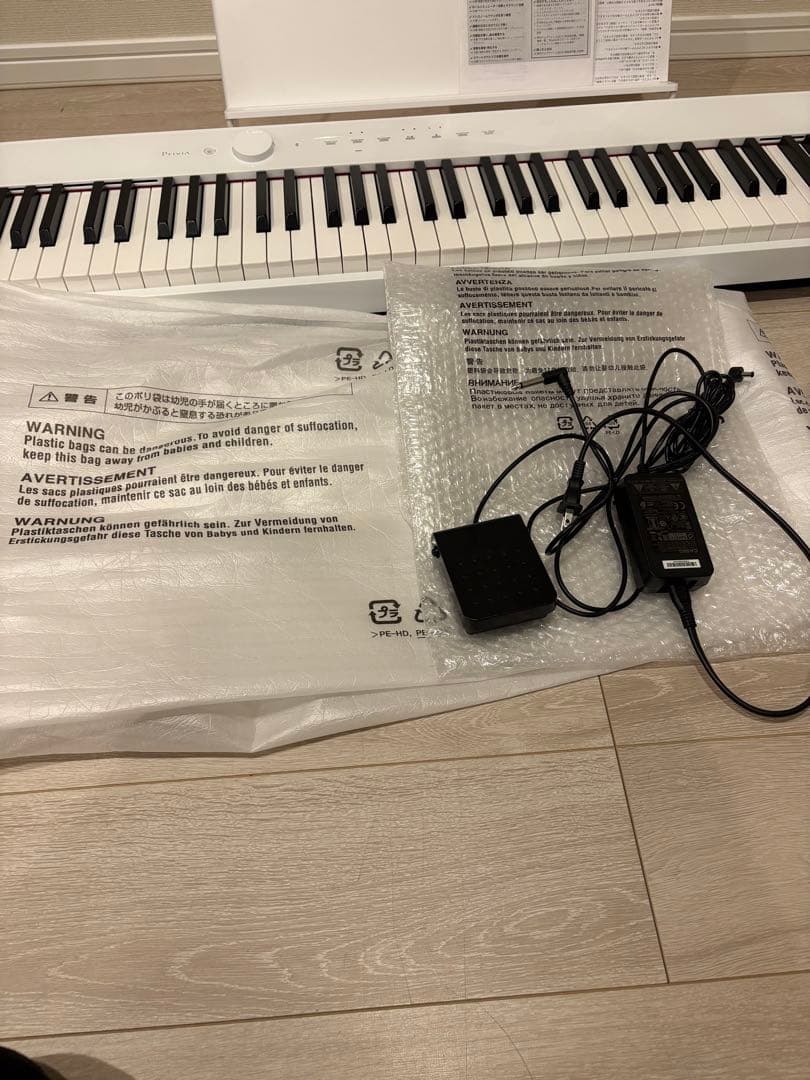 CASIO Privia PX-S1000電子ピアノ ホワイト 2021年製 - メルカリ