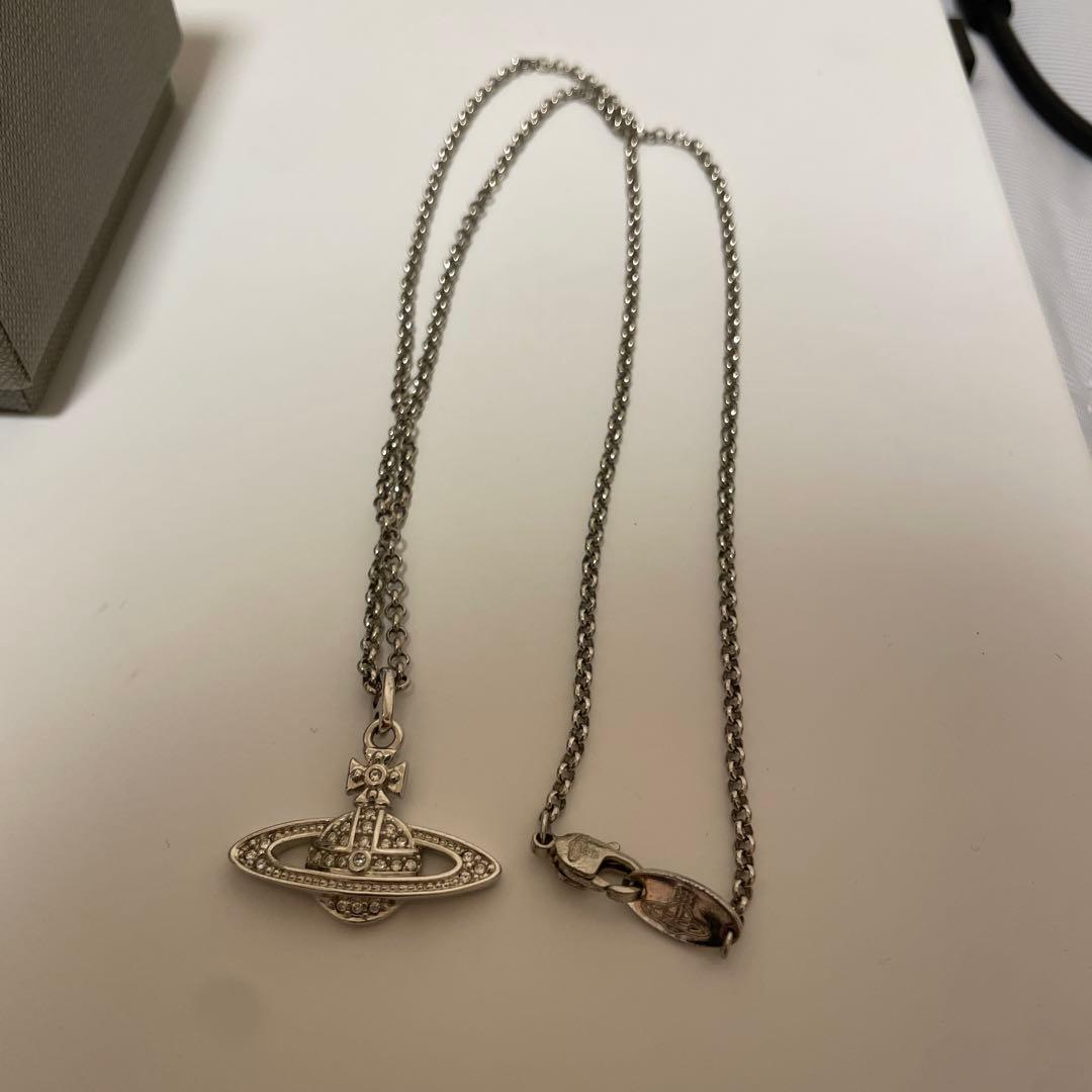 ヴィヴィアンウエストウッド MAN MINI BAS RELIEF ORB