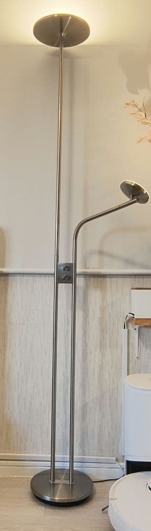 IKEA ISJAKT イスヤクト スタンドライト 間接照明 - メルカリ