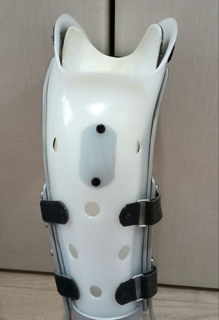 下肢装具　靴付　左足骨折　リハビリ　27.0cm