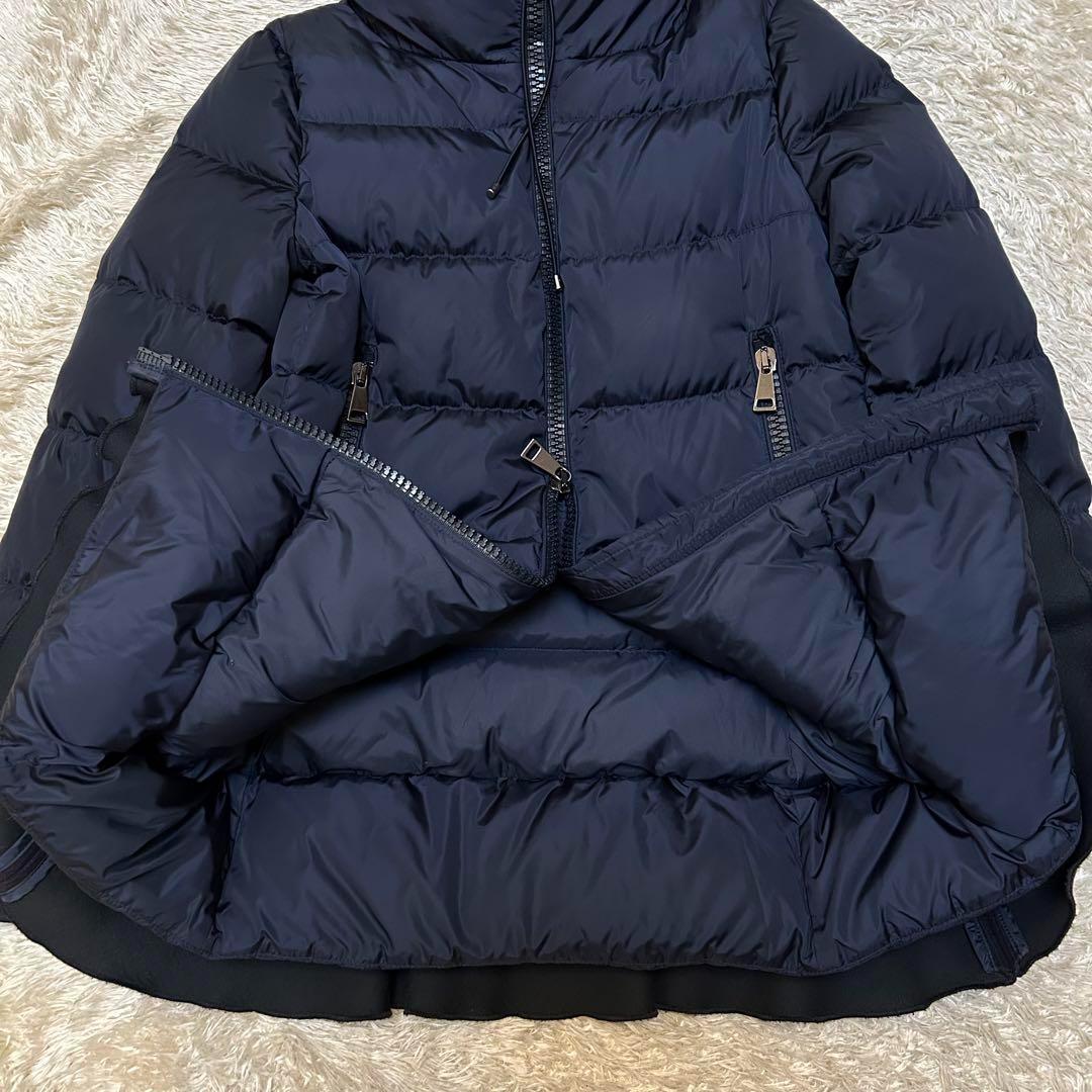 ま*ふ様 極美品 モンクレール ヴィバーナム ダウンジャケット フリル