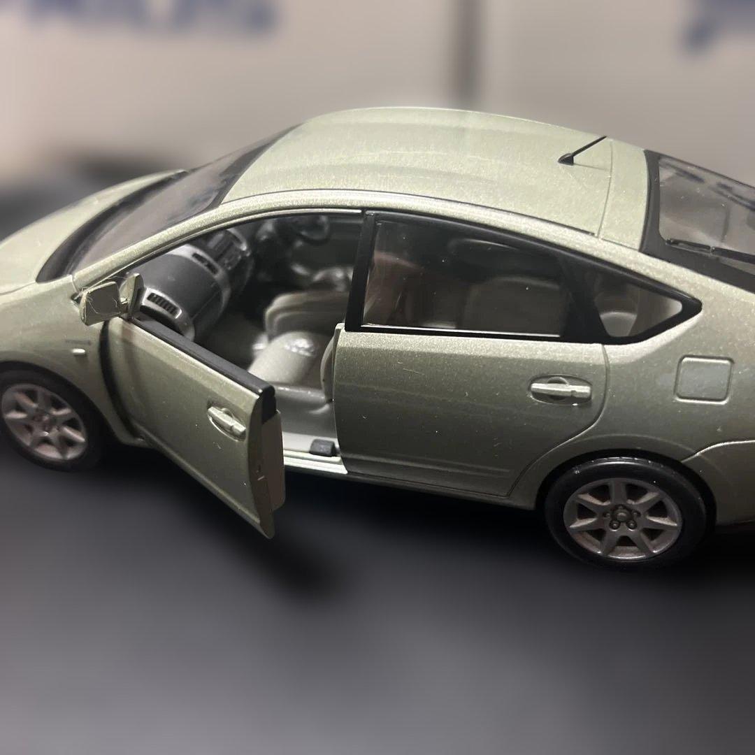 非売品　トヨタ　プリウス　カラーサンプル　 ライトグリーンメタリック