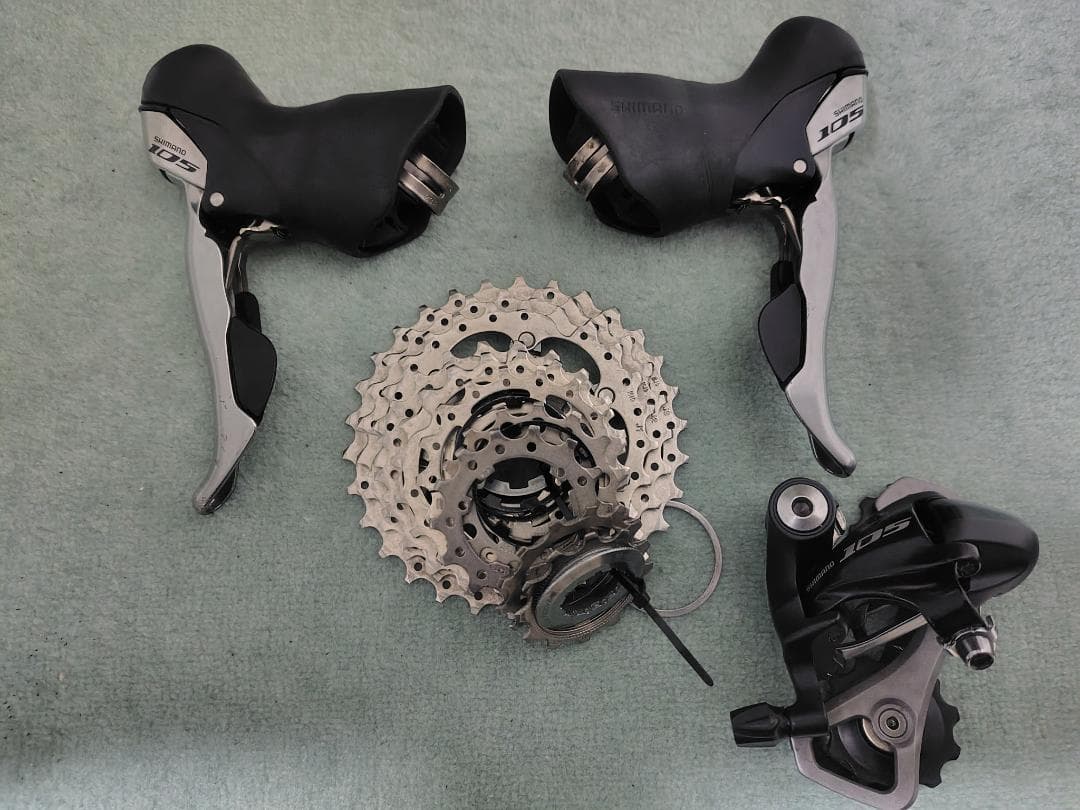 Shimano 105 コンポーネントセット 3点 SHIMANO 105 | ロードサイクリングコンポーネント | シマノ