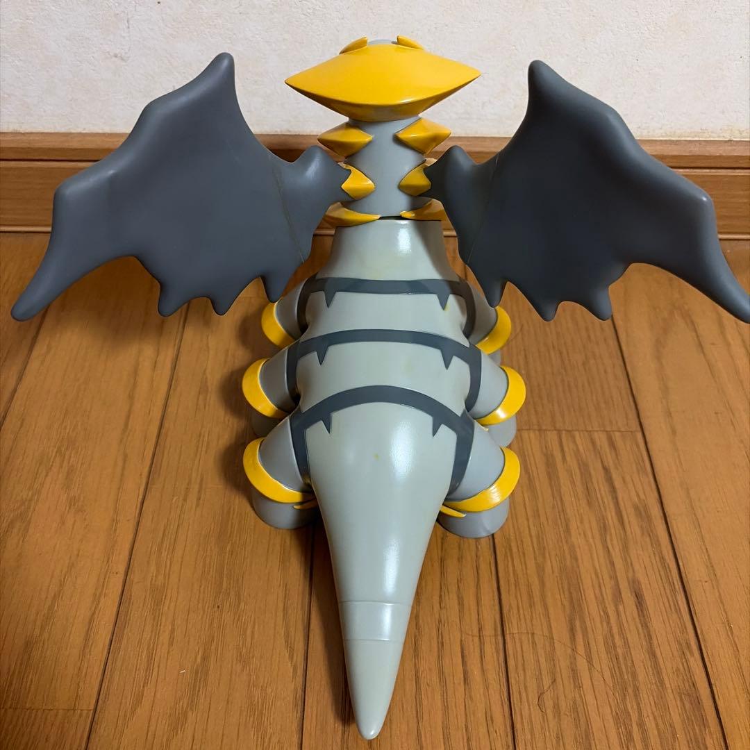 希少】ポケモン 組立式 DXソフビフィギュア ギラティナ 2008年 - メルカリ