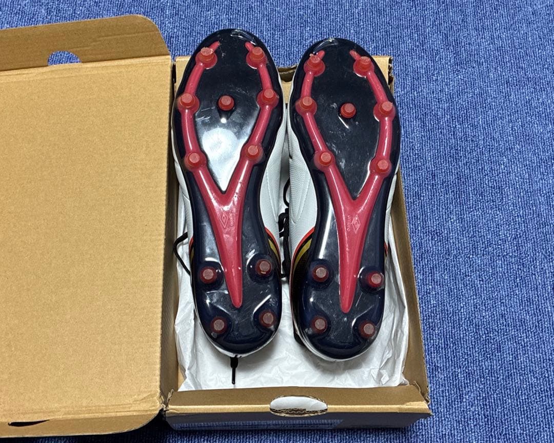 umbro Tocco V Pro FG 26.5cm 未使用に近い