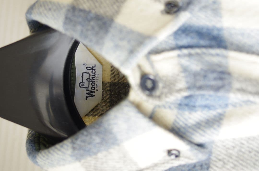 ウールリッチ ネルシャツ ダウンベストセット - メルカリ