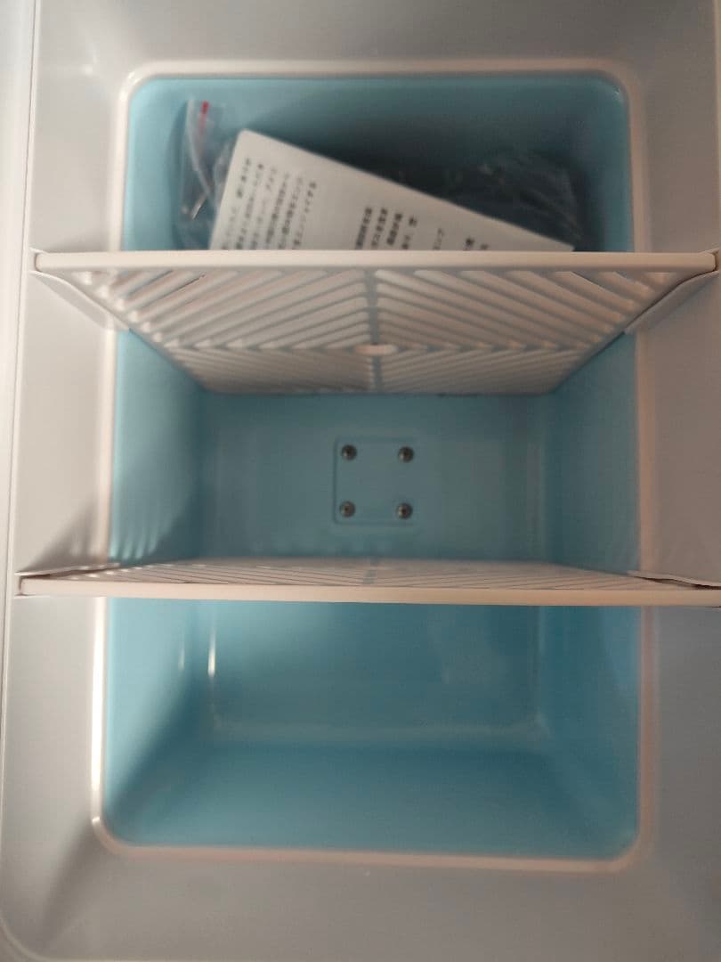 ☆容量１０Ｌ★　冷温庫　車内可　車中泊　-2℃〜60℃