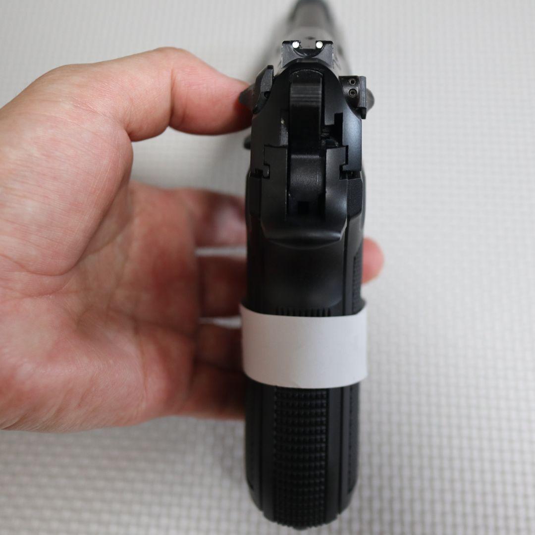 東京マルイ M9A1 ガスブローバック ロングマガジン付き