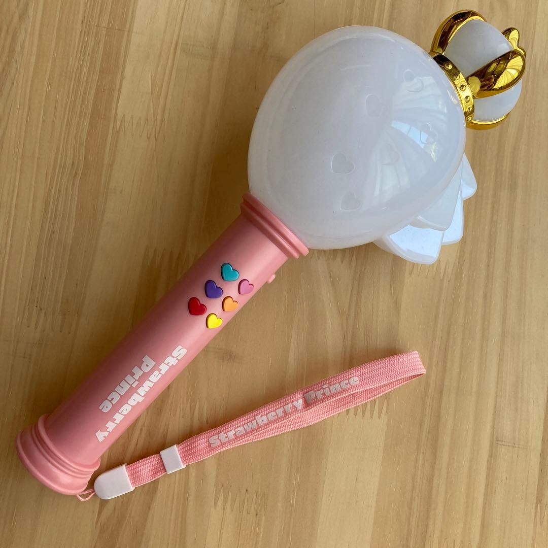 すとぷり いちごペンライト!! - メルカリ