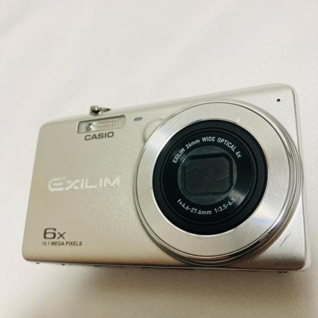 CASIO EXILIM EX-Z900 シルバー デジタルカメラ - メルカリ